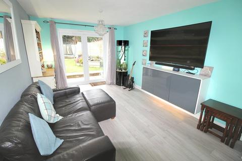 27 Bridgewater Road, Brackley, NN13 6BY