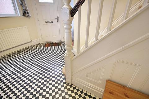 5 bedroom semi-detached house for sale, Belvoir Drive, Aylestone, Leicester