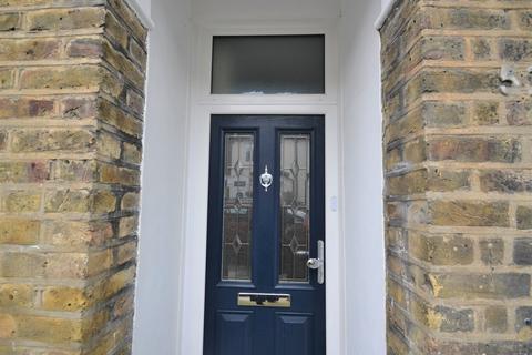50 Harcourt Road, London, E15 3DU