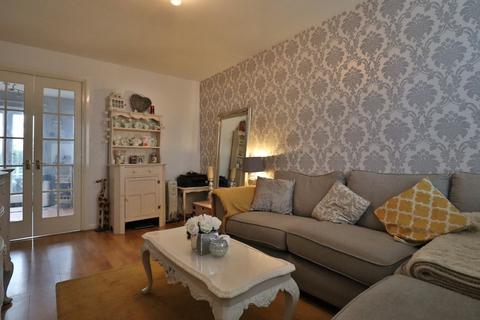 2 Smiths Close, Dickleburgh, Diss, IP21 4PY