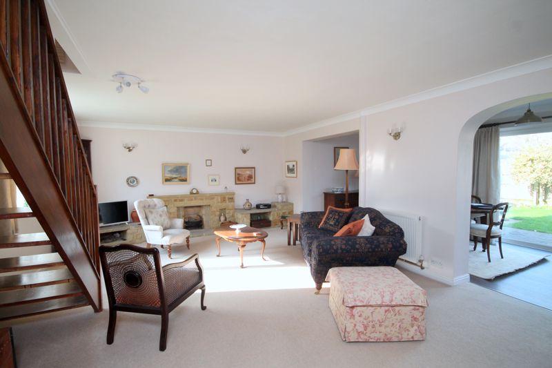 Wilmington Close, Hassocks 3 bed detached house £475,000