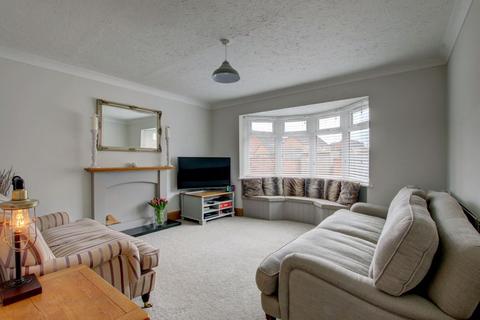 96 Appletree Lane, Redditch, B97 6TS