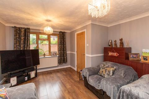 7 Bell Close, Taverham, Norwich, NR8 6YT