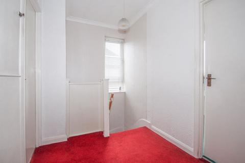 4 Derwent Close, Claygate, Esher, KT10 0RF