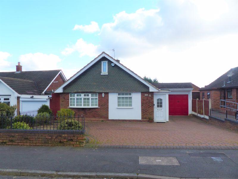 Whitecrest, Great Barr, Birmingham 2 bed detached bungalow £270,000