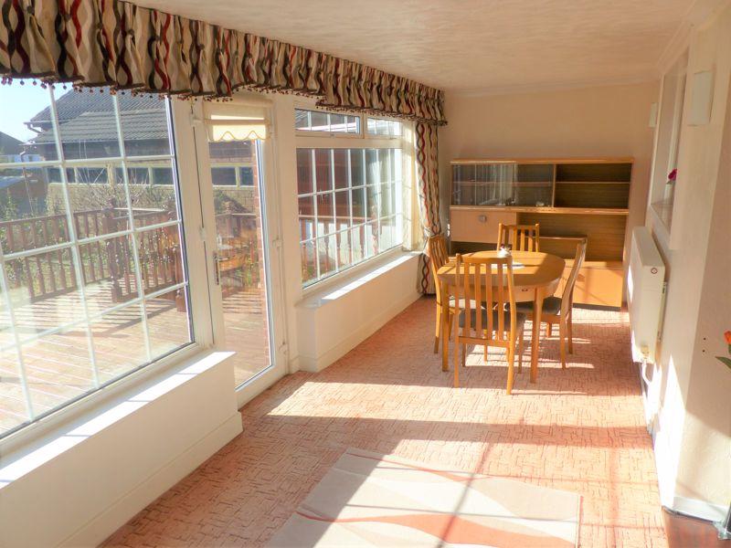 Whitecrest, Great Barr, Birmingham 2 bed detached bungalow £270,000