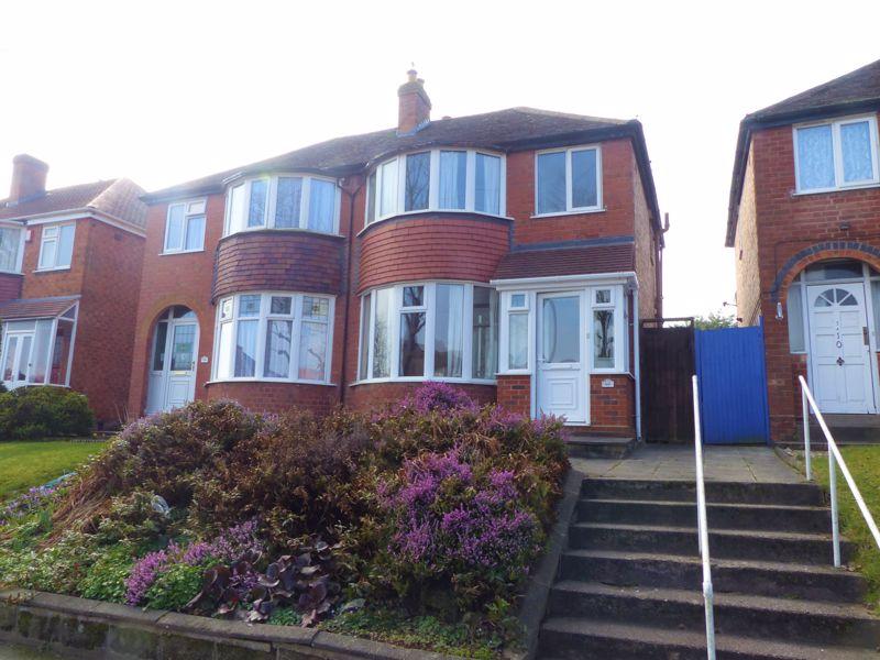 Turnberry Road, Great Barr, Birmingham 3 bed semidetached house £158,500
