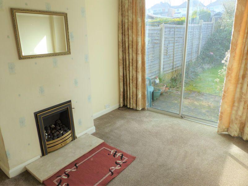 Turnberry Road, Great Barr, Birmingham 3 bed semidetached house £158,500