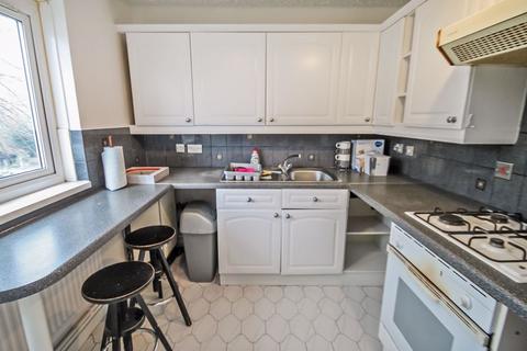 10 Lilian Board Way, Greenford, UB6 0SB