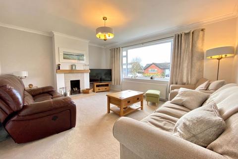20 Beechwood Drive, Eaton, Congleton, CW12 2NQ