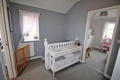 9 Cae Coch, Cefn Mawr, Wrexham, LL14 3DL