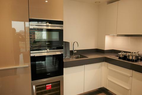 2 bedroom apartment to rent, 2 Bedroom spacious apartment, Goodmens Field, Aldgate, London,