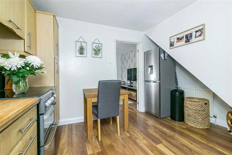 10 Farriers Close, Baldock, SG7 5BQ