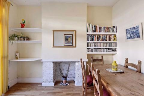 4 Studland Road, London, SE26 5NH