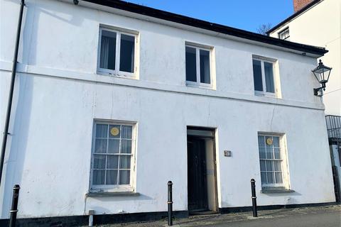 76 Esplanade, Fowey, PL23 1JA
