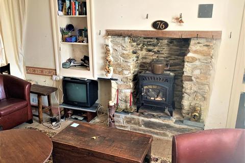 76 Esplanade, Fowey, PL23 1JA