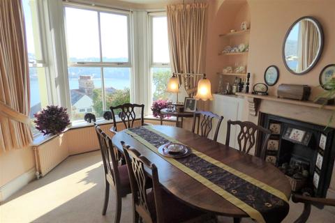 9 Harbour View, Fowey, PL23 1BN