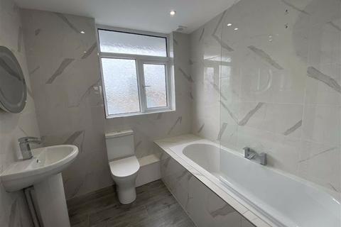 95 Colcot Road, Barry, CF62 8HL