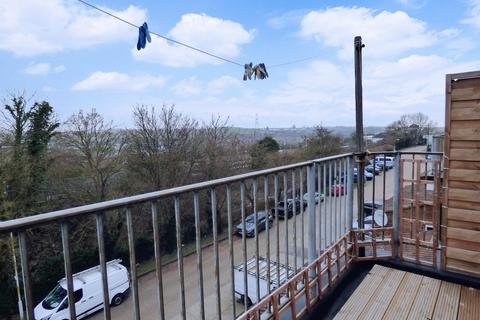 42 Ebbsfleet Walk, Northfleet, Gravesend, DA11 9EN