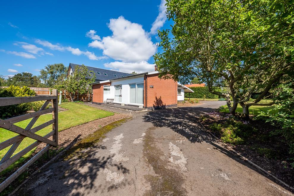 Main Street, Fiskerton, Southwell, Nottingham NG25 3 bed detached