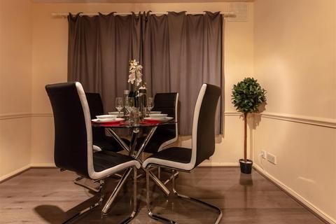 10 The Drive, Slough, SL3 7DB