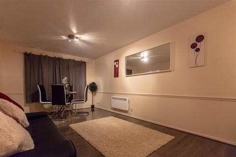 10 The Drive, Slough, SL3 7DB