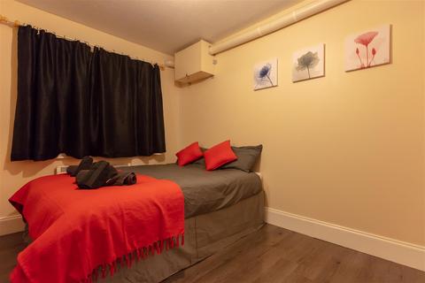 10 The Drive, Slough, SL3 7DB