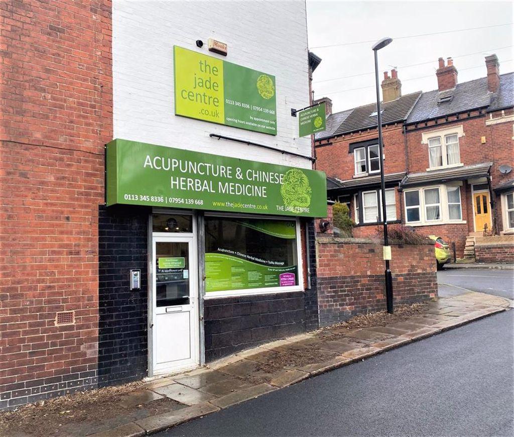 Blake Grove, Leeds, LS7 Property £829 pcm (£191 pw)