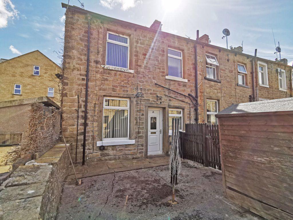 East Hill Street, Barnoldswick 1 bed terraced house £380 pcm (£88 pw)