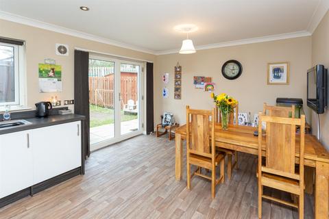 9 Whitson Close, Rattray, Blairgowrie, PH10 7FE