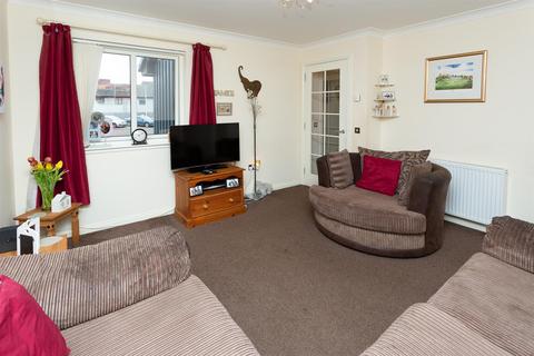 9 Whitson Close, Rattray, Blairgowrie, PH10 7FE
