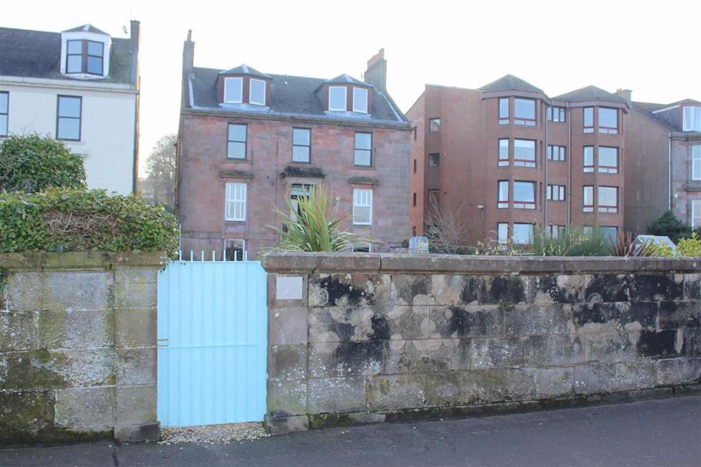 Eldon Street, Greenock 2 bed flat £123,000