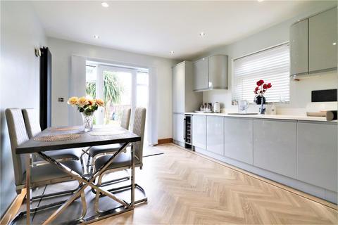 2 The Green, Bexleyheath, DA7 5DW