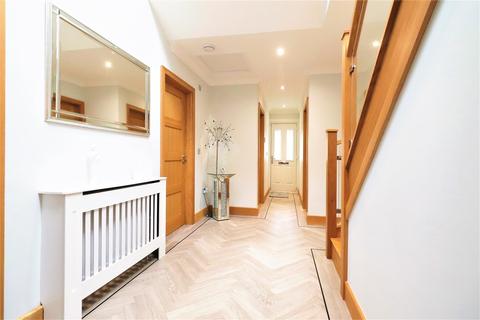 2 The Green, Bexleyheath, DA7 5DW