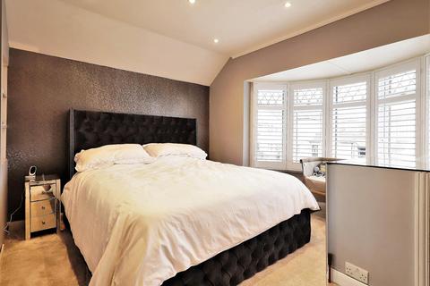 107 Appledore Avenue, Bexleyheath, DA7 6QJ
