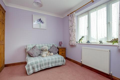 1 Cheavestone Lea, Blackawton, Totnes, TQ9 7AU