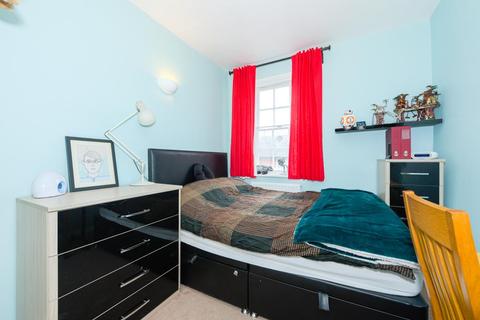 Flat 1, 9 High Street, Ewell, Epsom, KT17 1SG