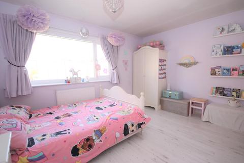 33 Hawthorn Crescent, Marton In Cleveland, Middlesbrough, TS7 8DP