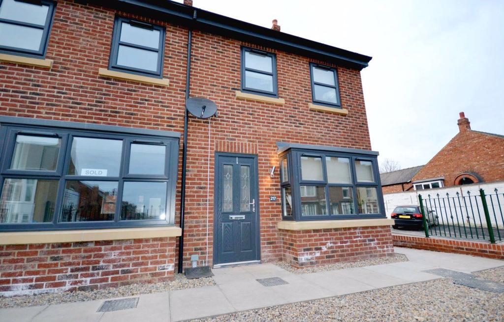 Haughton Road, Darlington 3 bed terraced house £750 pcm (£173 pw)
