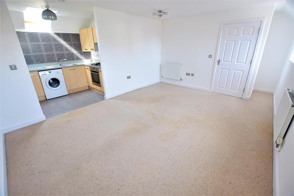 Guillemot Road, Portishead 2 bed coach house £249,950