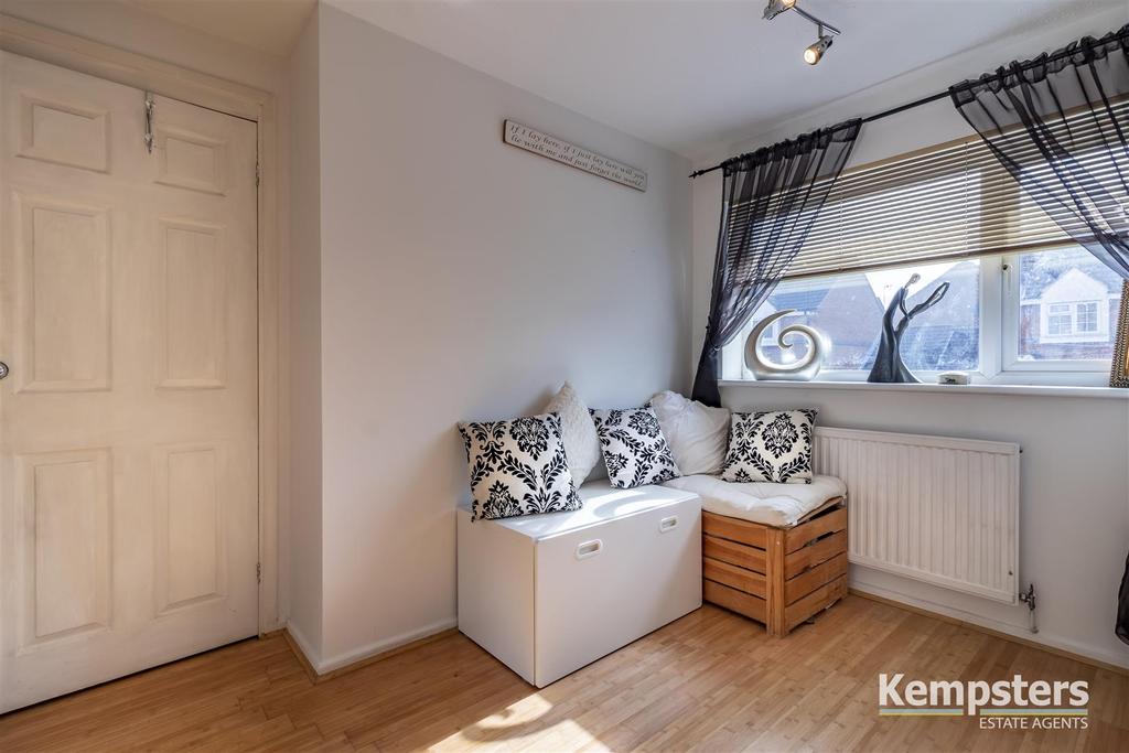 Bedroom 2 2nd.jpg