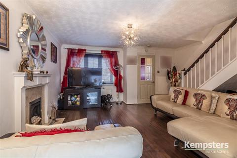 42 Caravel Close, Grays, RM16 6QB
