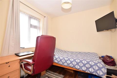 58 Brightside, Billericay, CM12 0LE