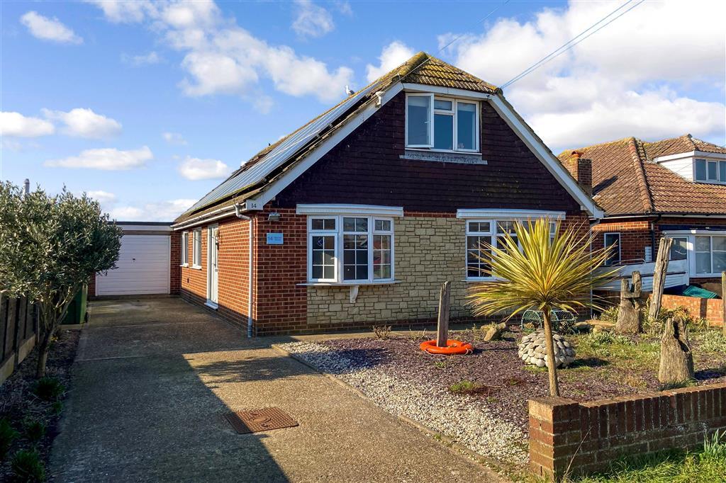 Merritt Road, Greatstone, Kent 6 bed bungalow £480,000