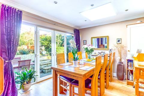 50 Exton Road, Bournemouth, BH6 5QG