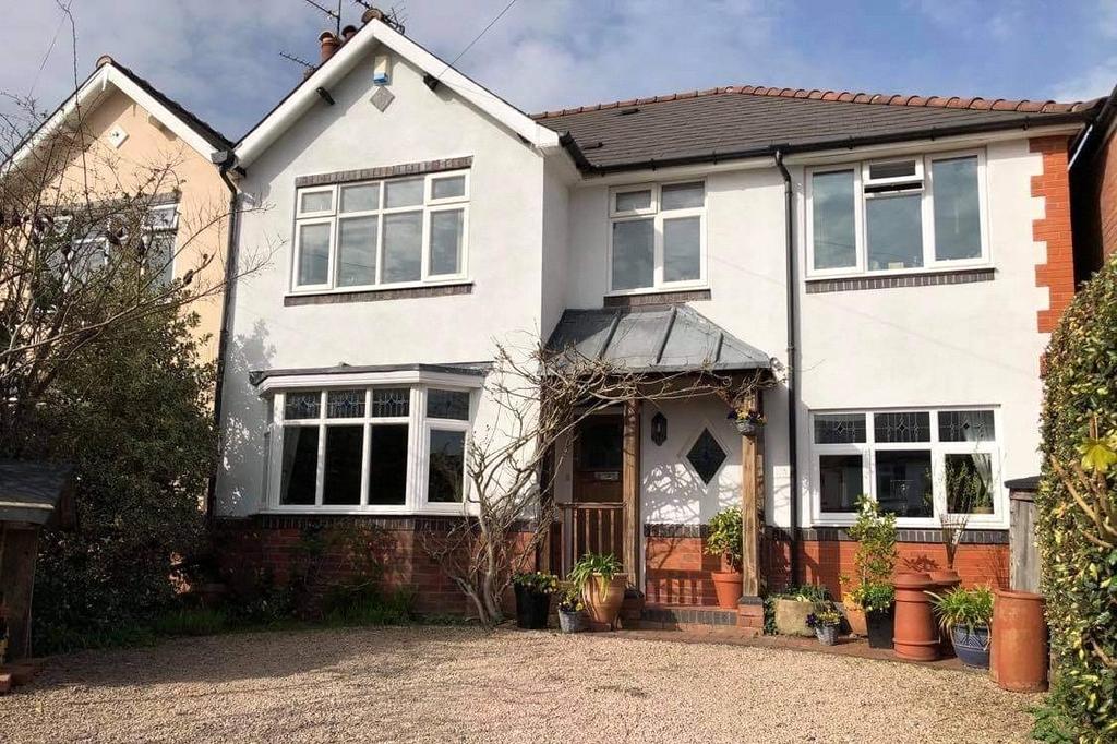 Woodland Avenue, Hagley, Stourbridge... 4 bed semidetached house £525,000