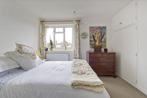 50a Ramillies Road, London, W4 1JN
