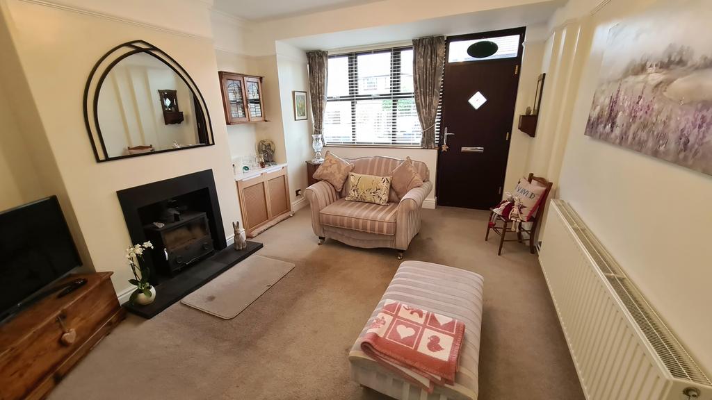 Main Street, Stanton under Bardon LE67 2 bed semidetached house £208,950