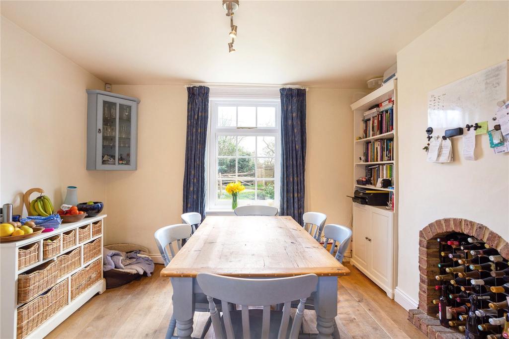 Breakfast Room
