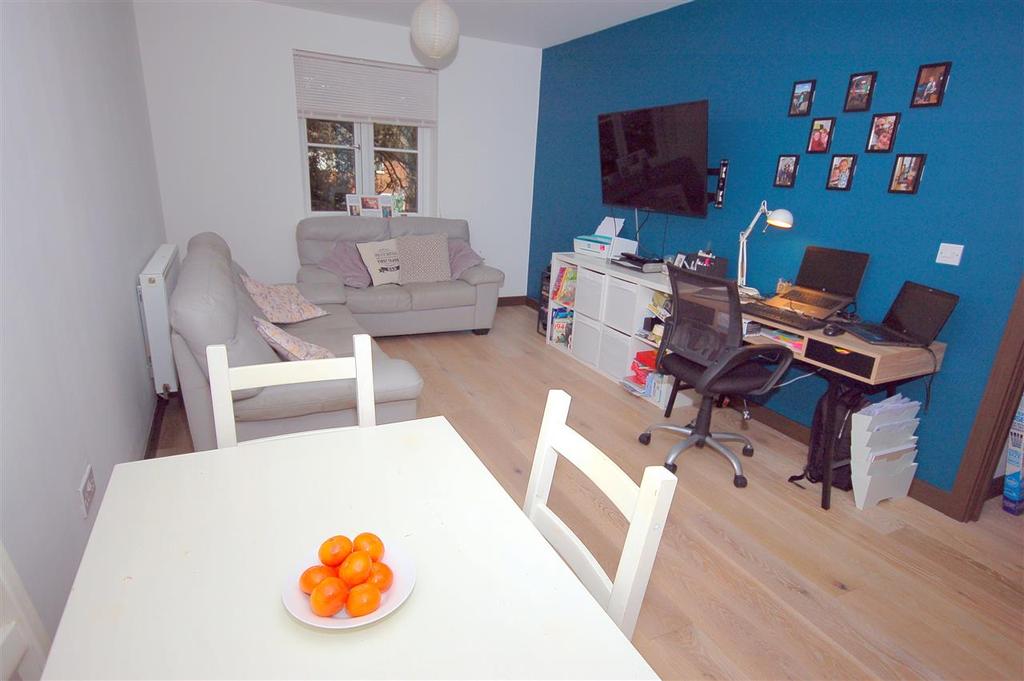 Lounge area